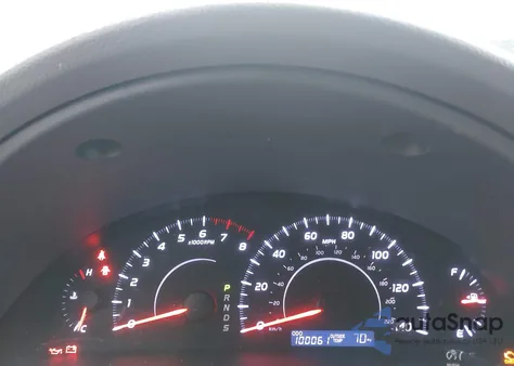 2010 Toyota Camry Le z USA, uszkodzony, nr VIN 4T4BF3EK4AR083978